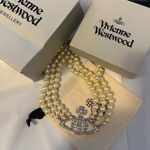 Vivienne Westwood Three Row Pearl Bas Relief Choker in Silver (Brand New)